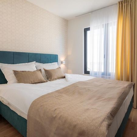 Villa Four Brothers - Middle Floor Podstrana Esterno foto
