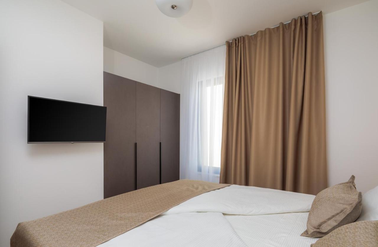 Villa Four Brothers - Middle Floor Podstrana Esterno foto